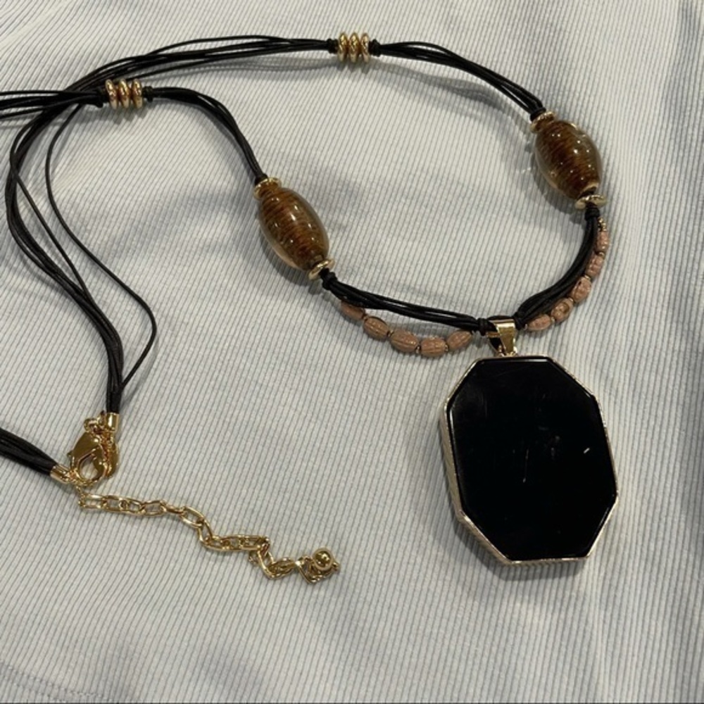 Chico’s Gold Rustic Statement Necklace - image 7